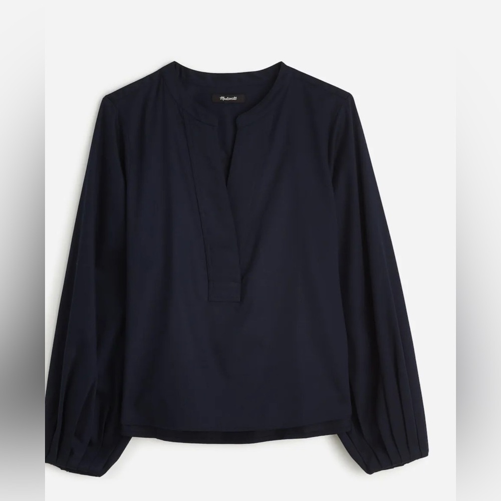NWT Madewell V-neck long sleeve top.